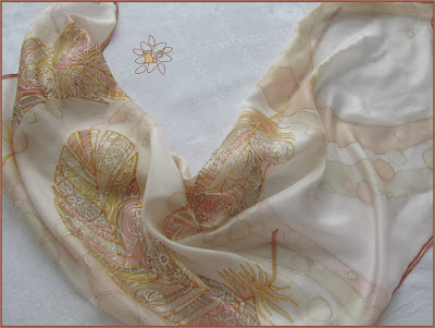 šilko tapyba, šalikėlis Plunksnos / silk painting, silk scarf, Feathers