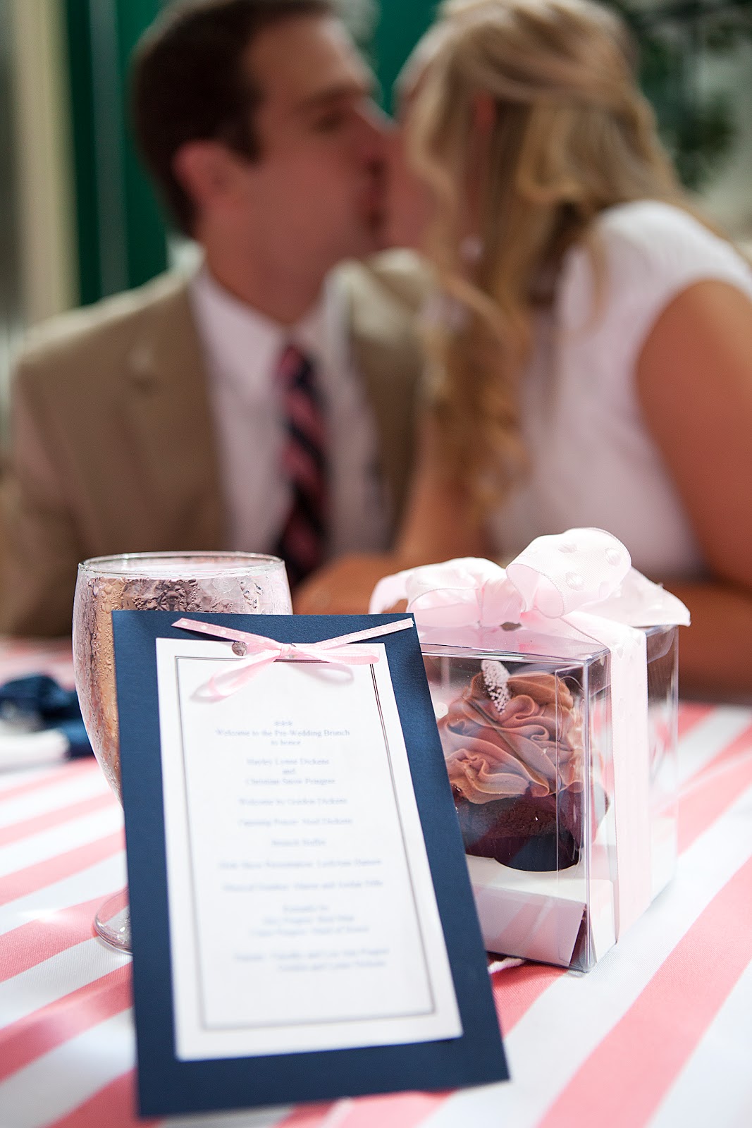 Housewife Memoirs: Wedding week day 6: The Venue, Flowers, and Decor