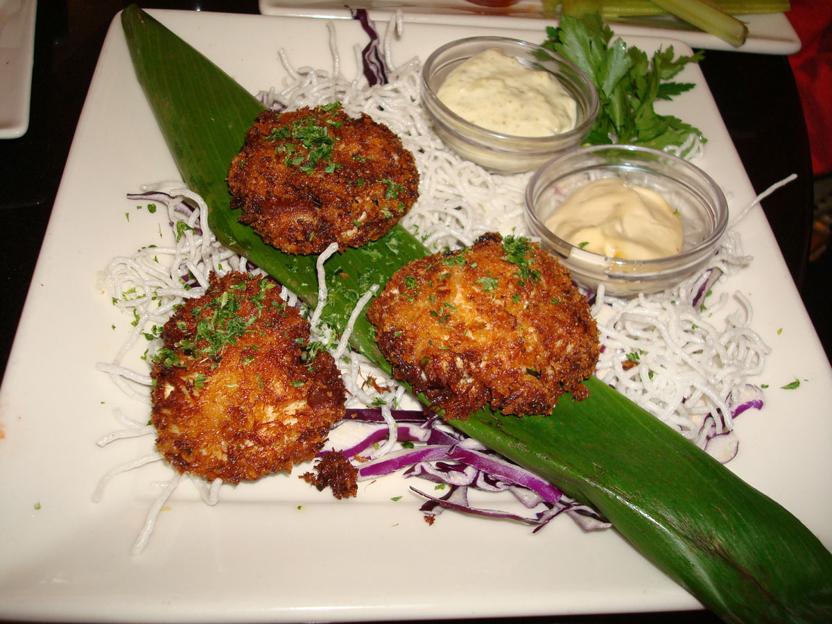 BM's Favorites The Cheesecake Factory Buffalo