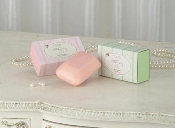 [NC169-NF169MoisturSoap-resi.jpg]