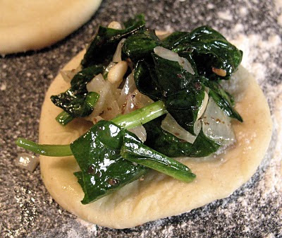 Middle Eastern Spinach Turnovers Recipe | mostly foodstuffs