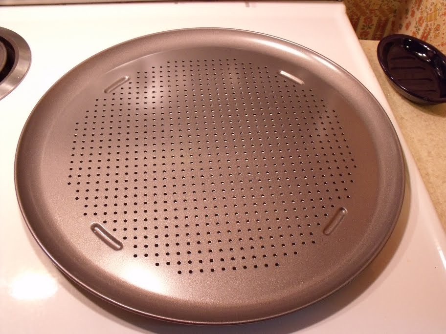 velocibadgergirl reviews: Review: Calphalon classic pizza pan