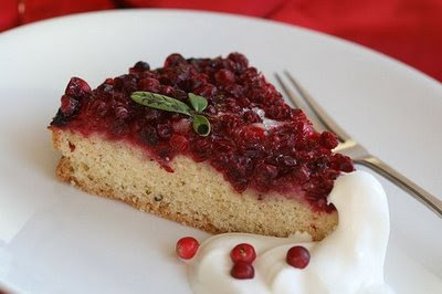 NAMI-NAMI: a food blog: Swedish Lingonberry Cake Recipe