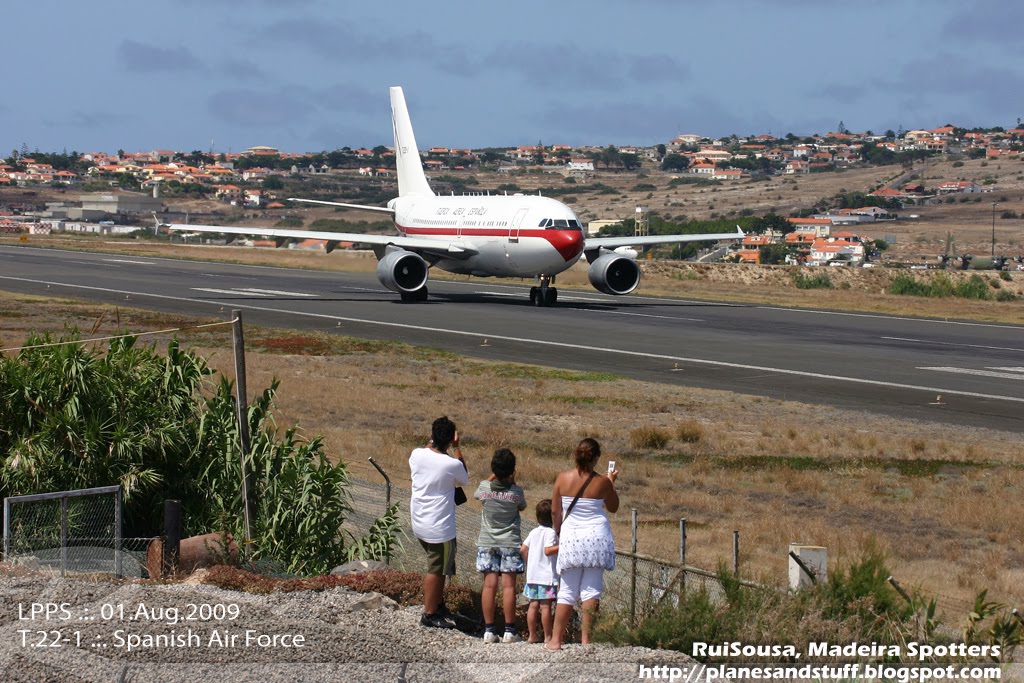 [T22-1_EdA_LPPS_01Ago2009dBlog.jpg]