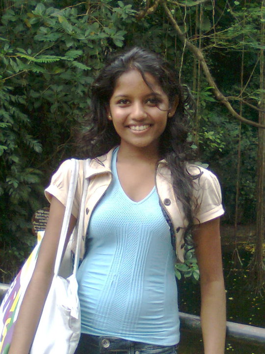 Nice Srilankan And Asian Girls Pictures And Anything Jeewani Maduwantika Cute Sri Lankan Girl