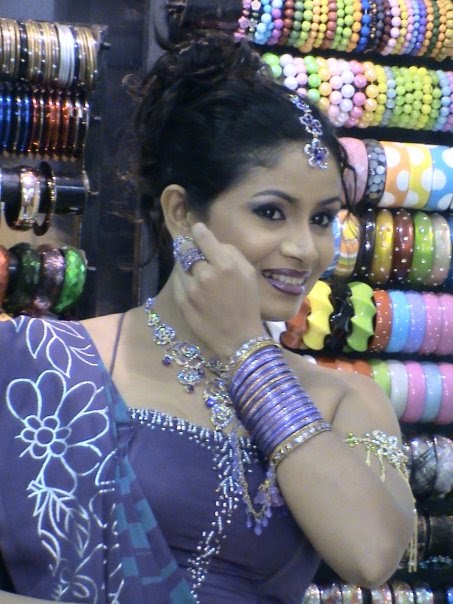 Sri Lankan Actress Hot Photos Amila Nadeeshani Sirasa Super Star Sexy Ceylon Babe