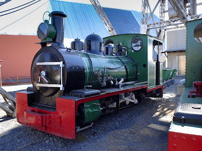 old STEAM LOCOMOTIVES in South Africa: Kimberley: 