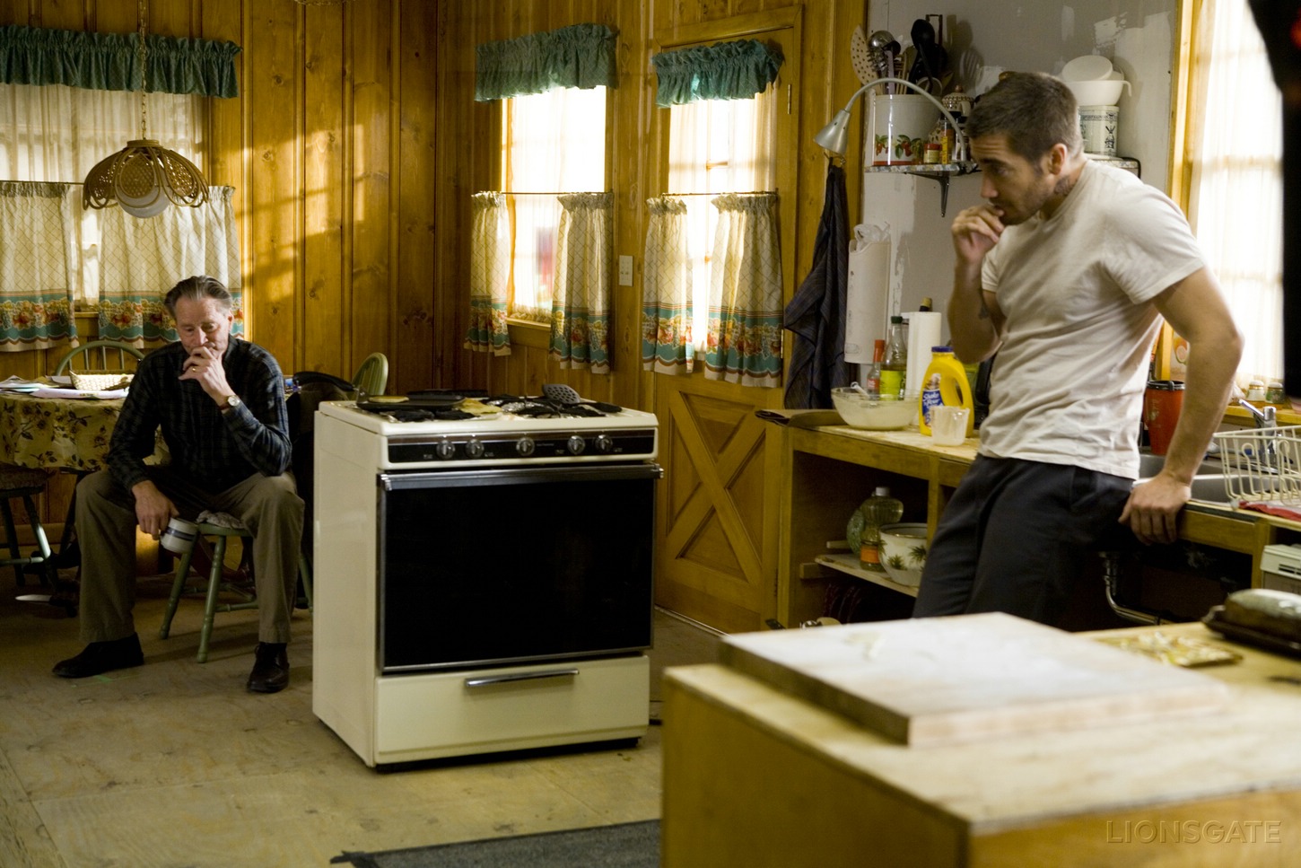 Imagens em HQ do filme Entre Irmãos « . Gyllenhaalics