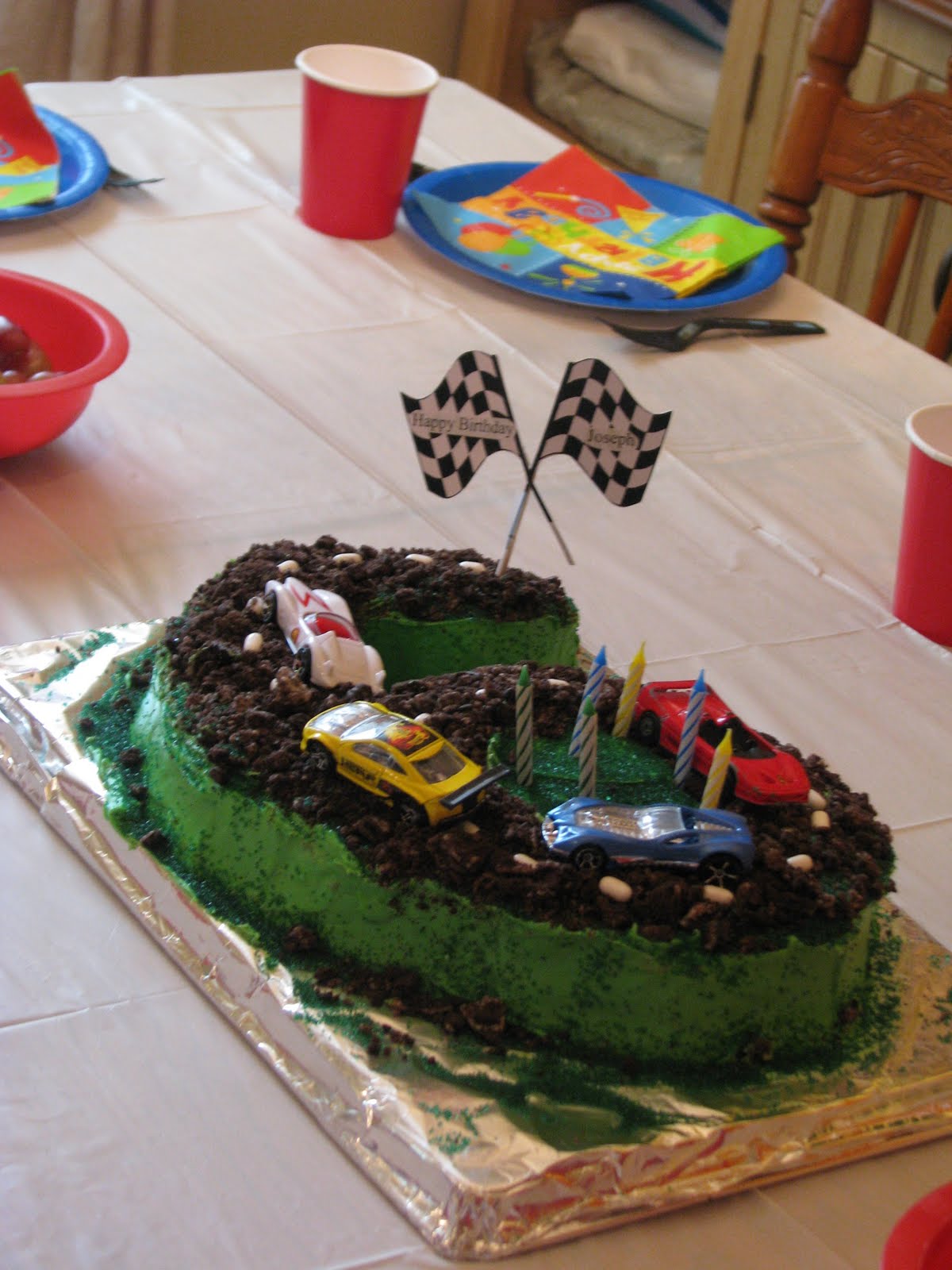 floridabozonebunch: HAPPY BIRTHDAY JOSEPH!!