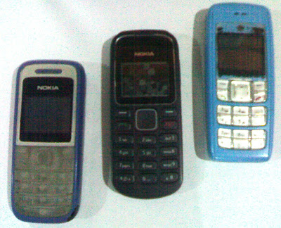 Old black and White display mobile phones