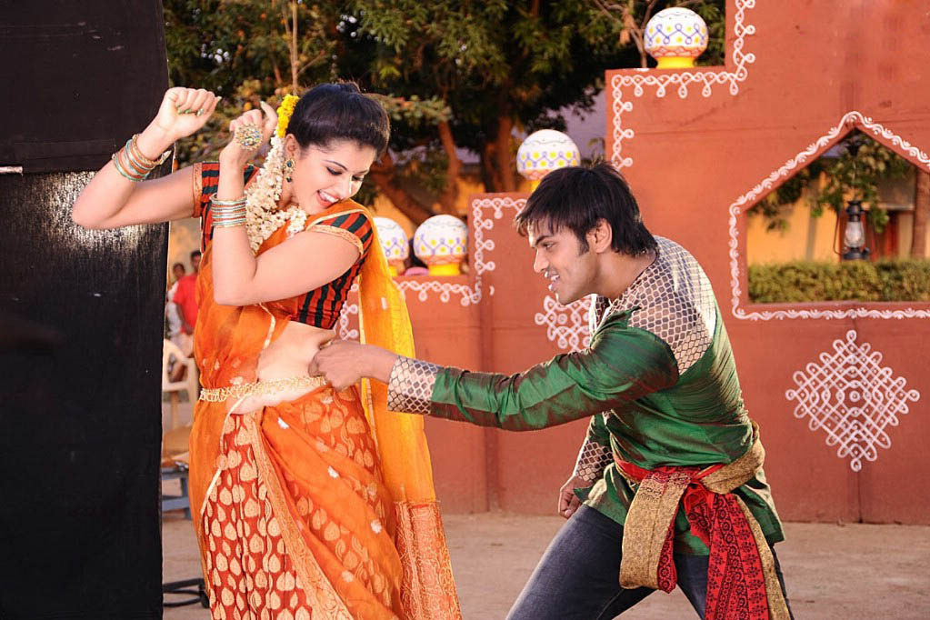 hjfjf: ‘Jhummandi Naadam’ movie stills