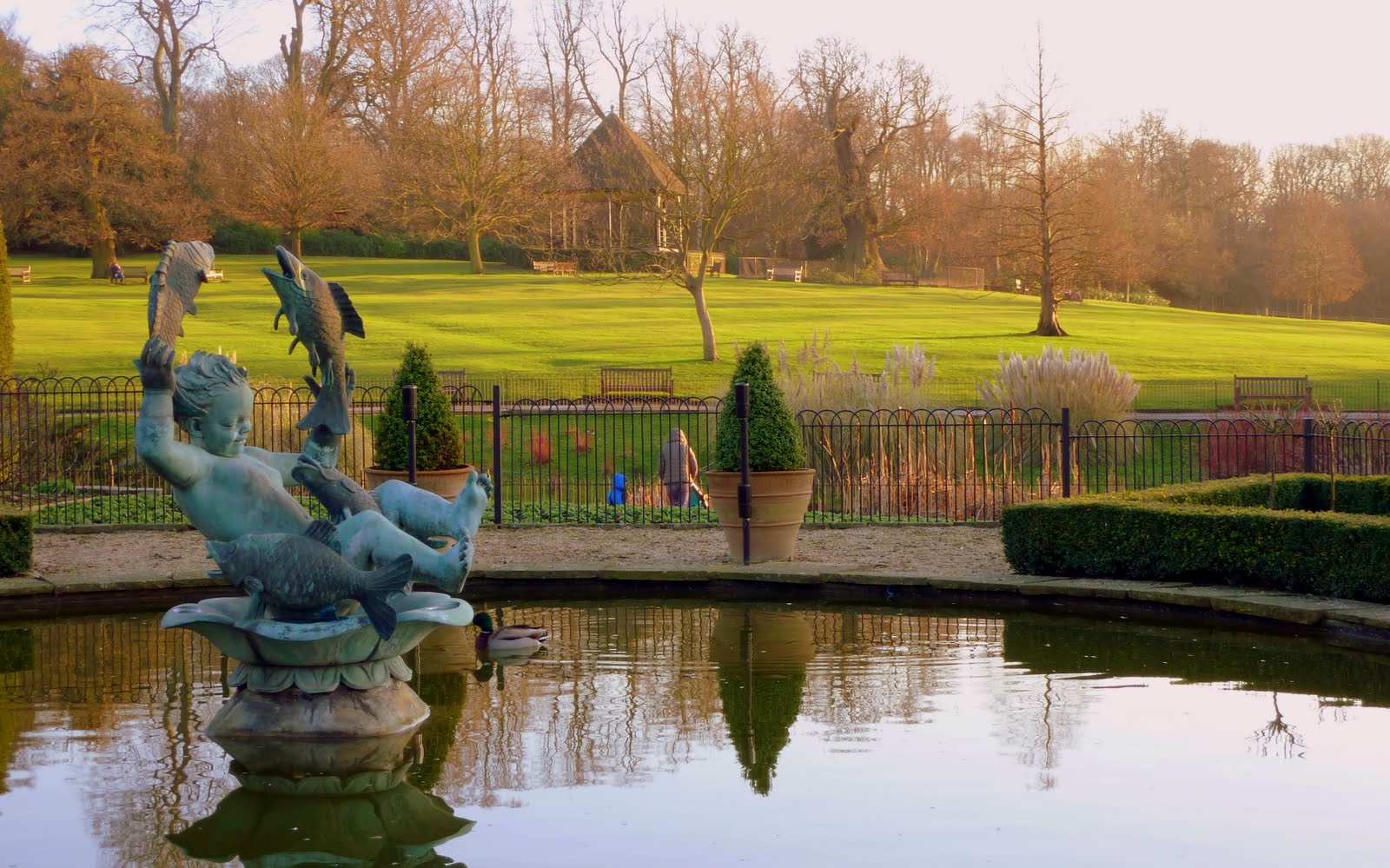 Rosecroft Avenue On Hampstead Heath Golders Hill Park