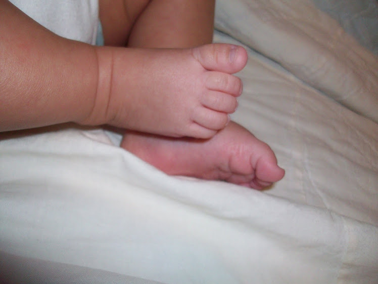 Newborn Feet