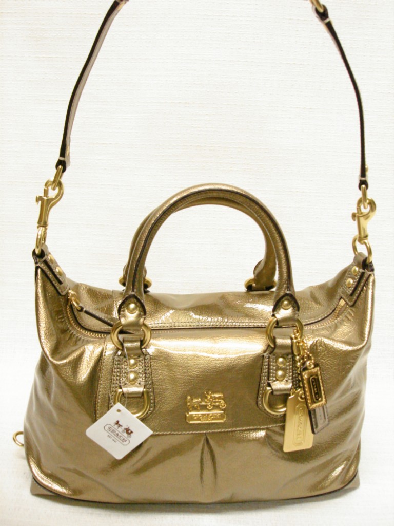 Shoppers And Shopaholic Please Come In: NWT COACH MADISON GOLD
