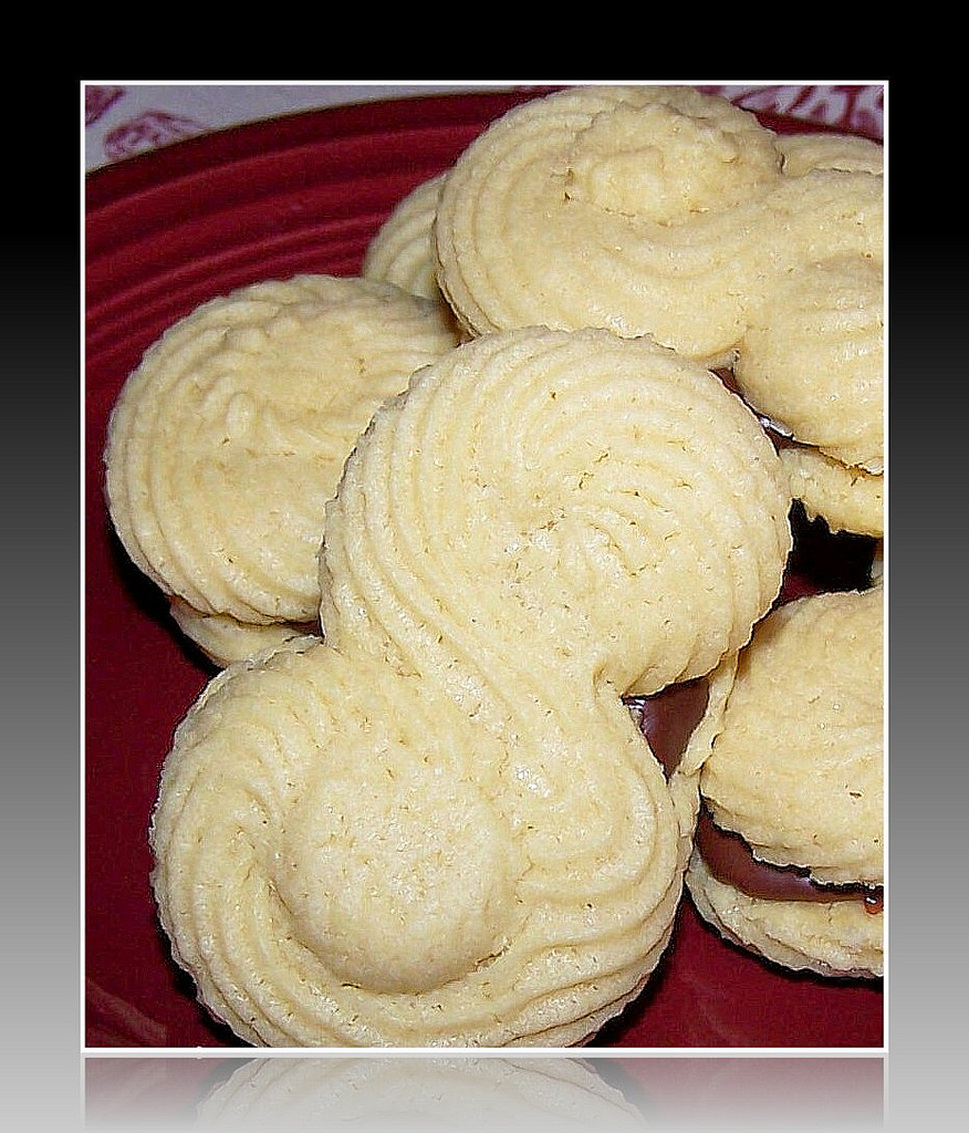 OllaPodrida ChocolateFilled Butter Cookies