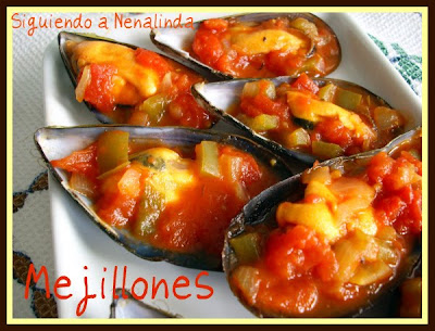  MEJILLONES CON SALSA DE LA CASA. 