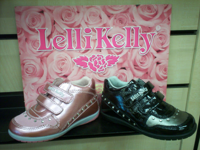 LELLI KELLY