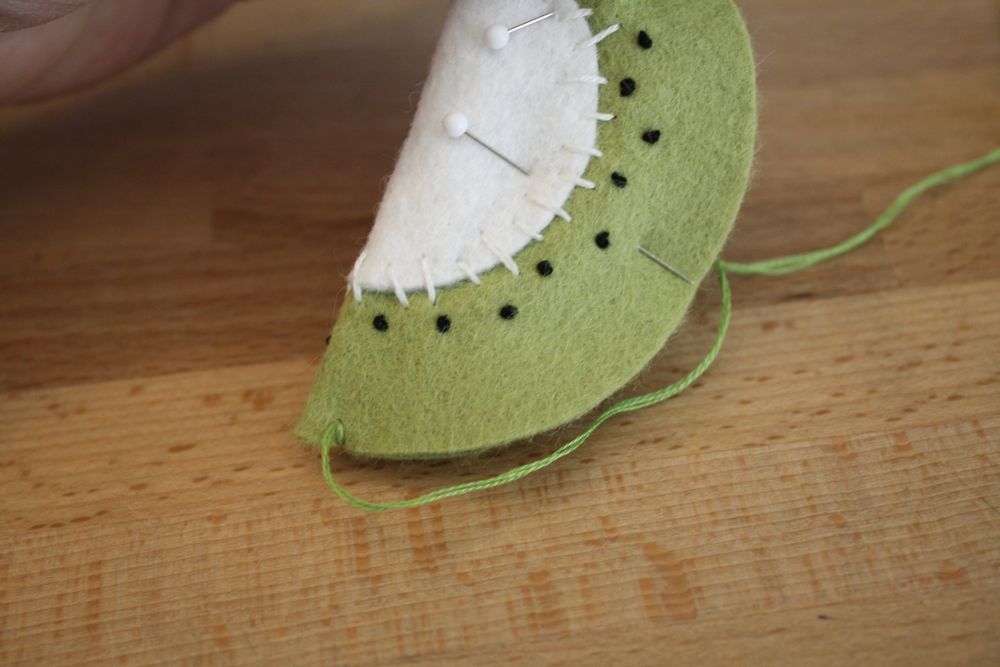 felt kiwi tutorial