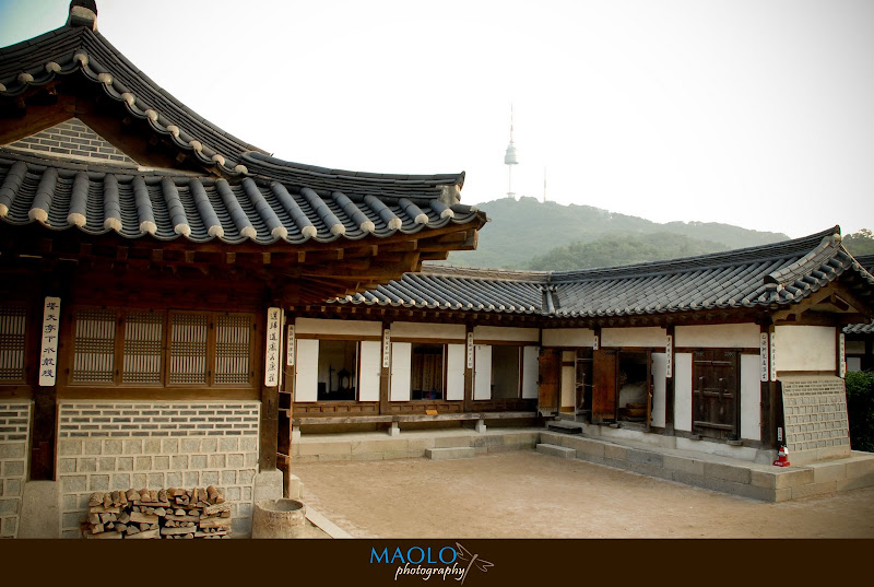 MAOLO in KOREA The Village of Traditional Houses Seoul 