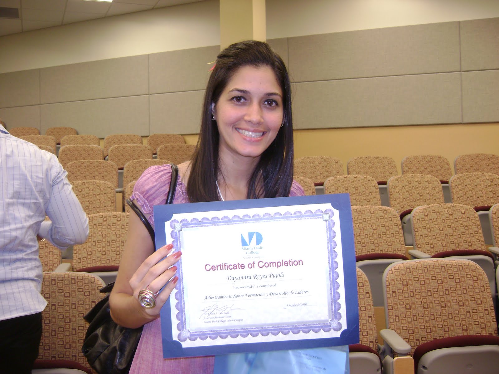 Mao en el Corazón Reconocimiento a Dayanara Reyes Pujols