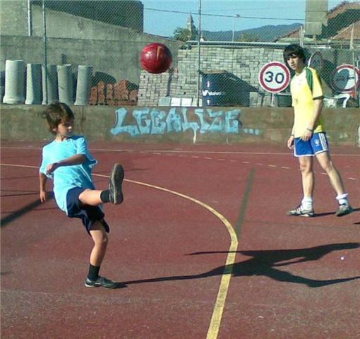 [FUTEBOL.jpg]