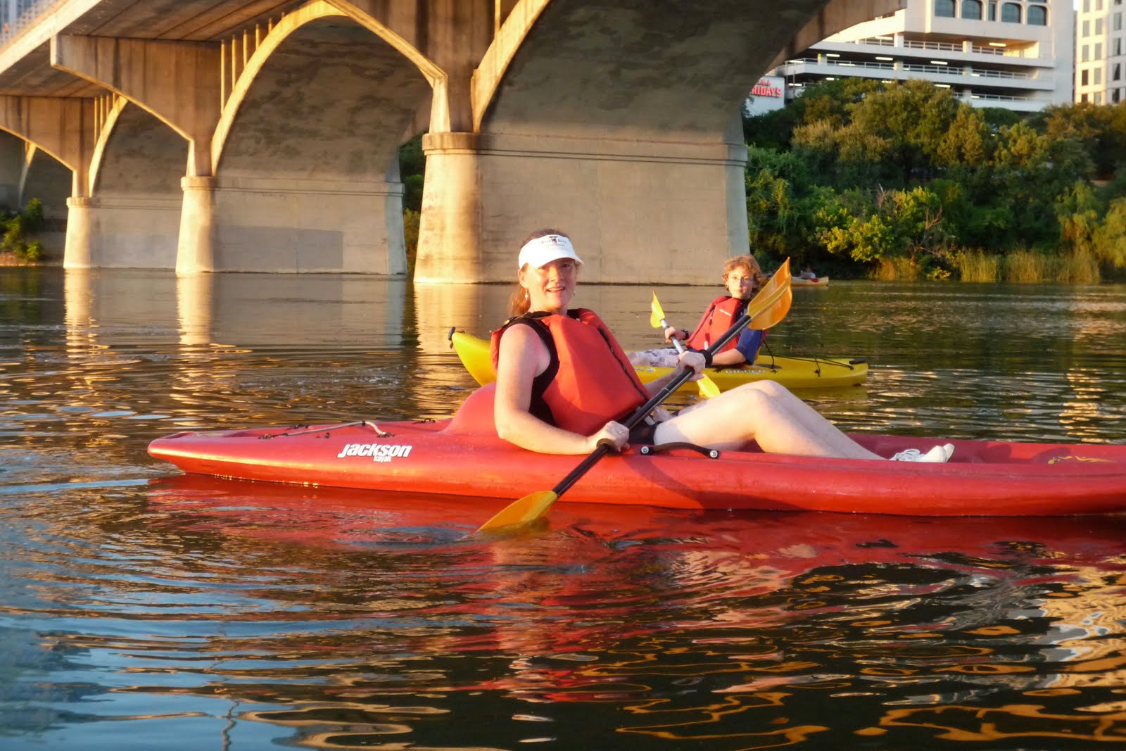 Adventurous Bohemians Kayaking with the bats in Austin