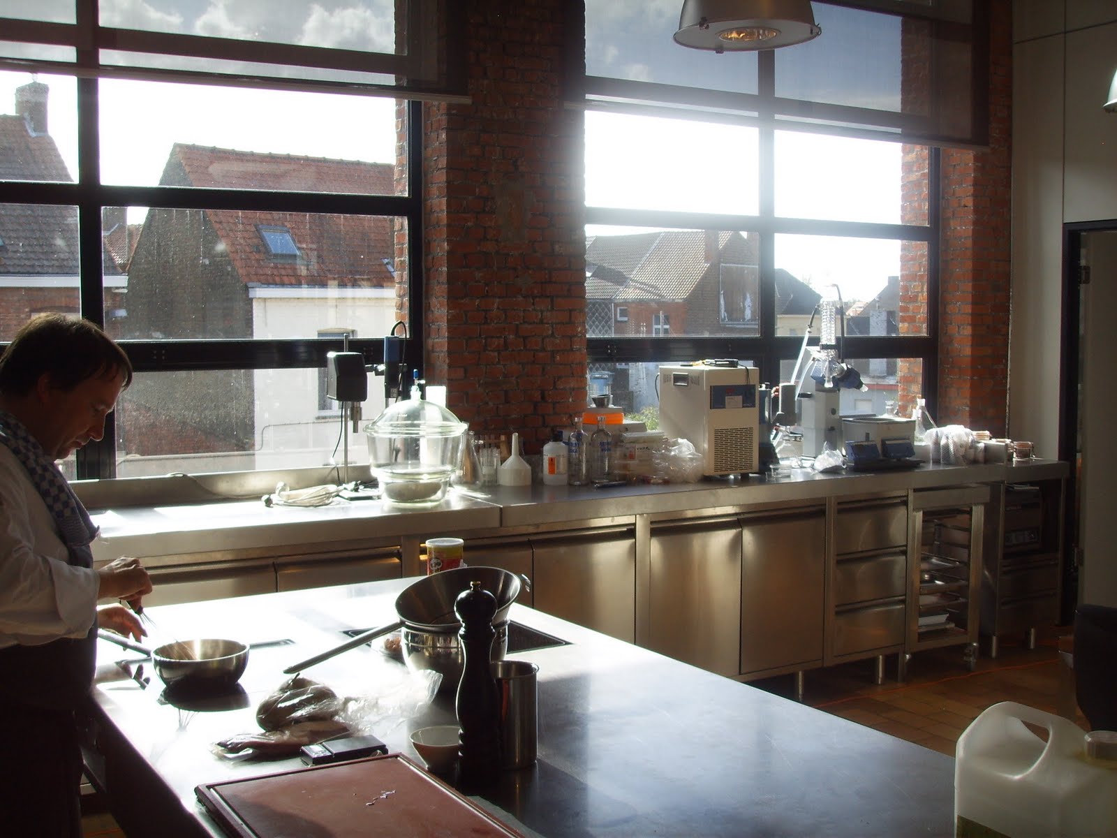 Cooking science and tradition Our kitchenlab