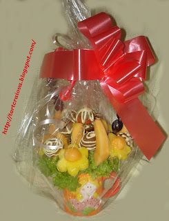 Buchet de fructe (Fruit bouquet)