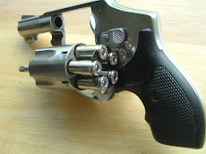 Smith & Wesson 940 9mm Revolver