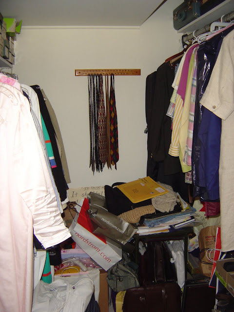 Cleaning Closet Clutter