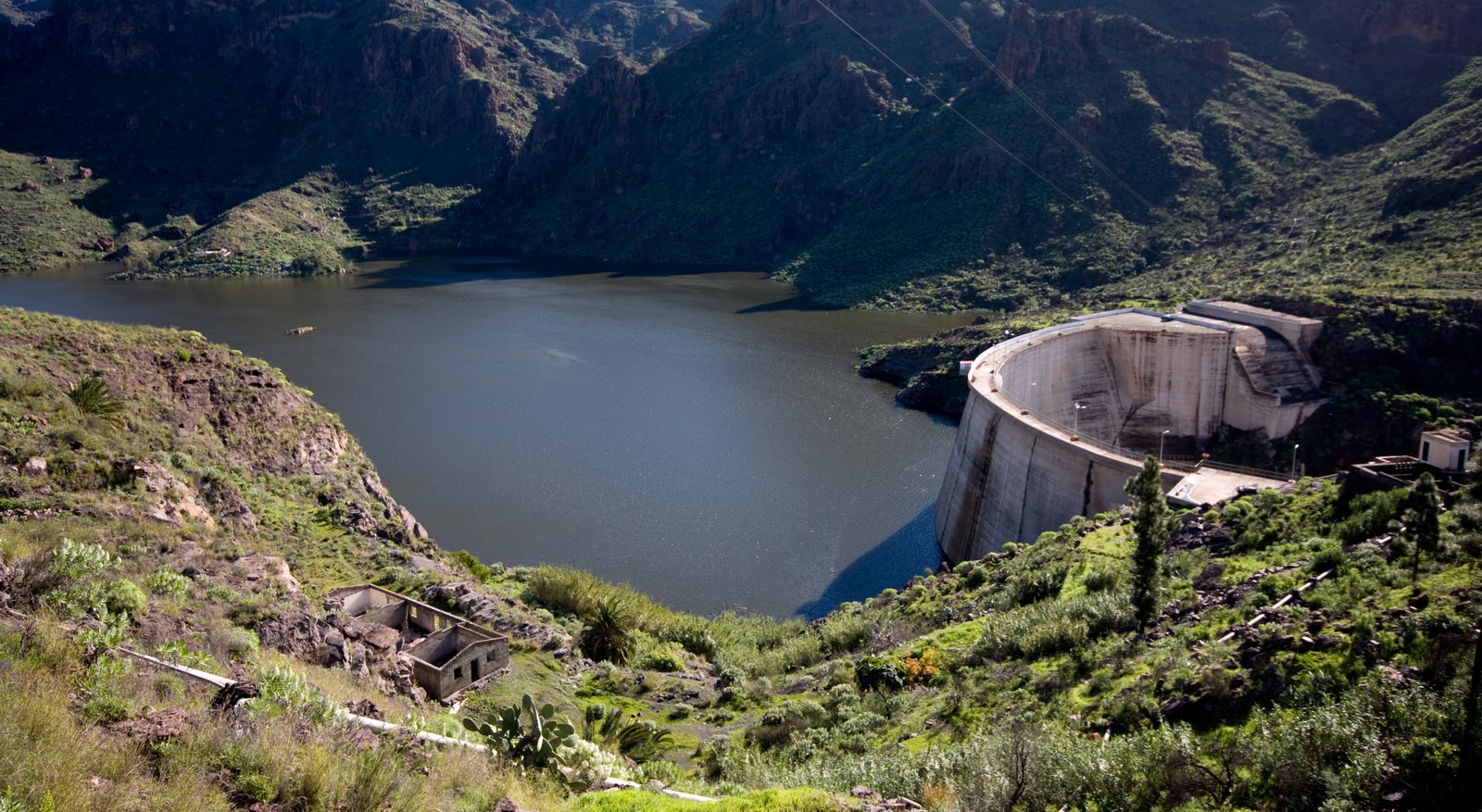 Litros Sobre Segundo A Metros Cubicos Sobre Segundo Gran Canaria "Un Paisaje por Descubrir" : La Gigantesca Presa de Soria