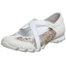 Tage af Luksus dollar All WOMEN Colthes apparel blog: Skechers USA Women's Waterlily Skimmer