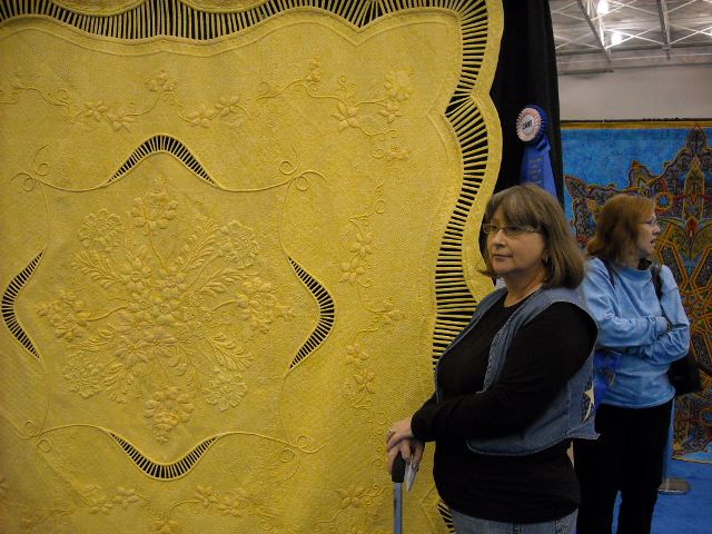 [Quiltshow+Lola+for+Pat+pic.jpg]
