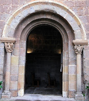 Porta de Sant Pau de Casserres