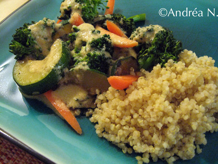 [qinoa-veggies-tahini.jpg]