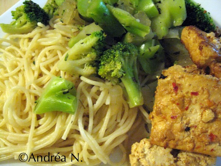 [Spaghetti+com+brocoli+e+tofu1.jpg]