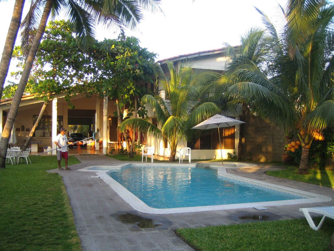 Rancho Castall: Venga al bello rancho Castall y disfrute la playa en El