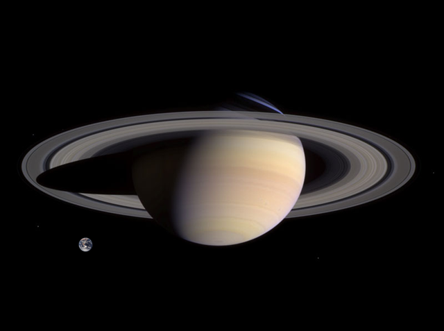 [Saturn_Earth_Comparison[6].png]