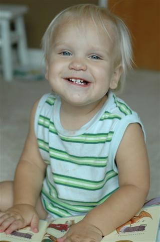 [DSC_0014+(Small).JPG]