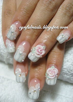 Bridal nails. Lace and roses.
