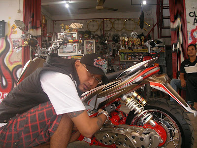 Catatan Ringan Bujang Urban: Bengkel Modifikasi