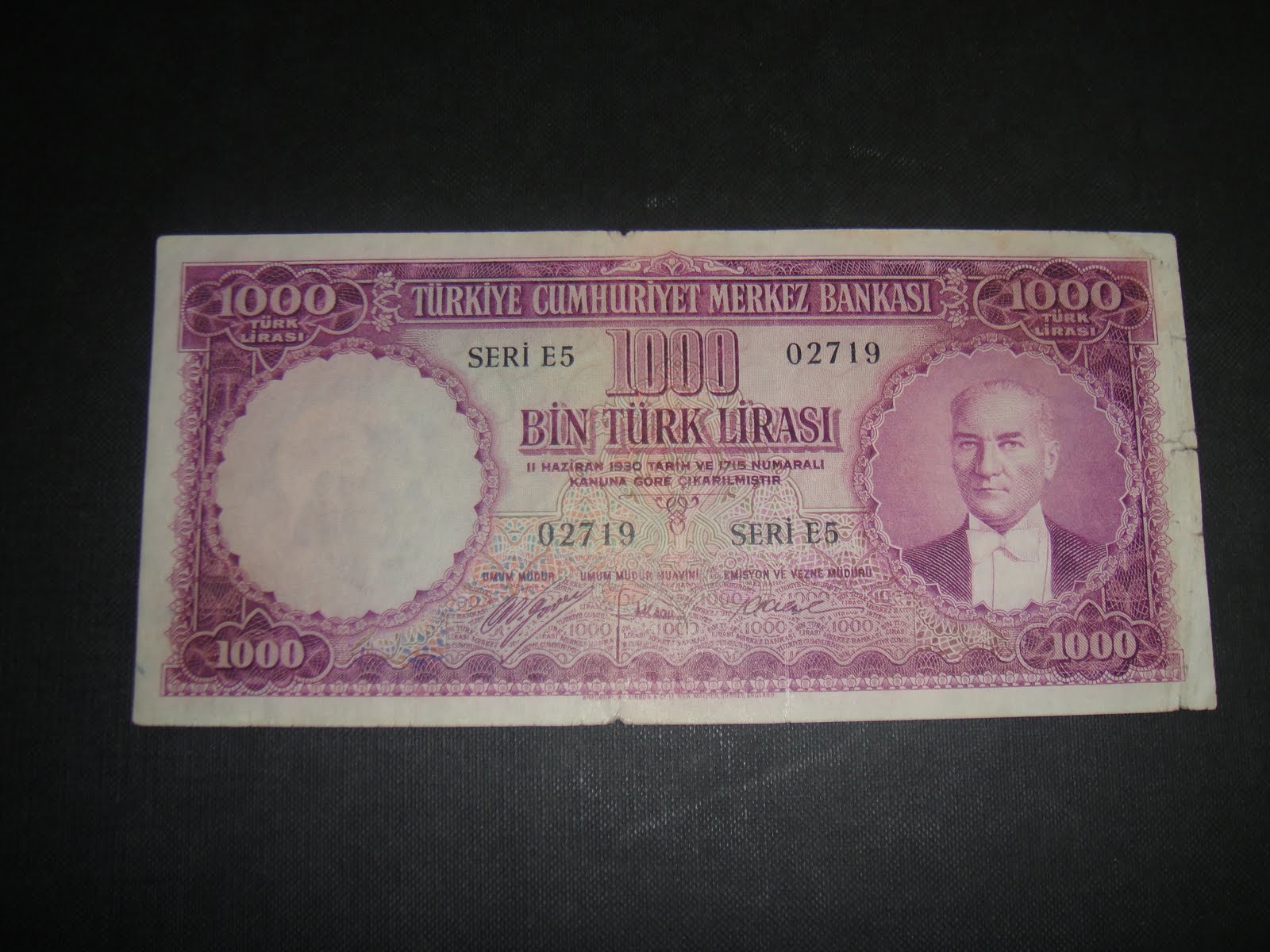 5 тысяч лир. Paper money Guaranty Azerbaijan.