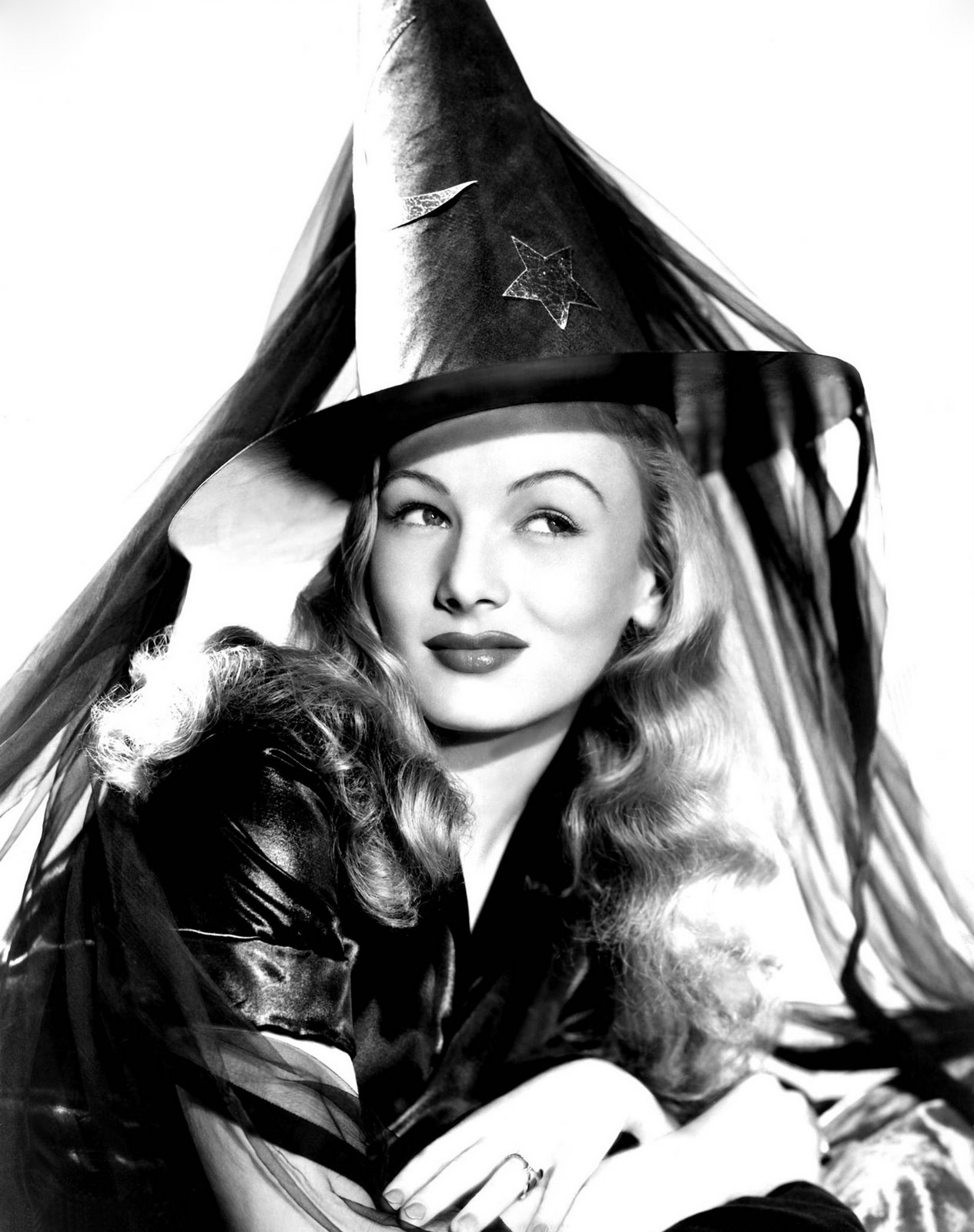 [veronicalake.jpg]