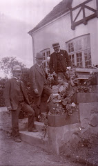 Carl Vilhelm, Fanny, Kjeld, Grethe og gæster ca.1911