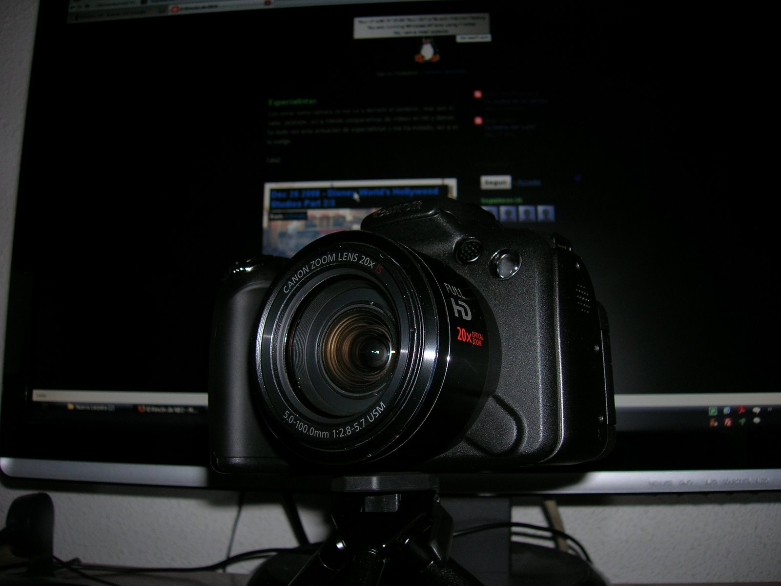 [DSCN4001.JPG]