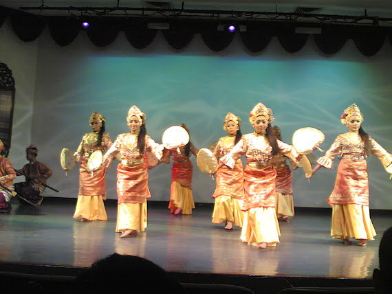 DANCE IN MALAYSIA SHOW