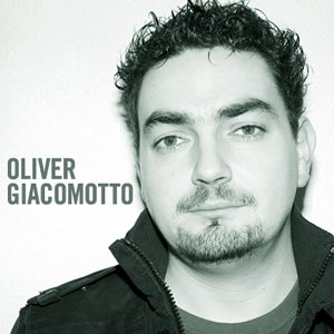 http://2.bp.blogspot.com/_aEYxcwtYtk8/SbtWVjo6DCI/AAAAAAAABGQ/6xDner_kTeI/s1600/Oliver-Giacomotto.jpg