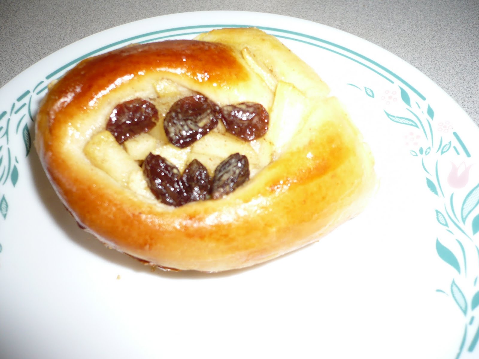 TrucVyZoe's Zone Home Made Apple Cinnamon Rolls Healthy Breakfast