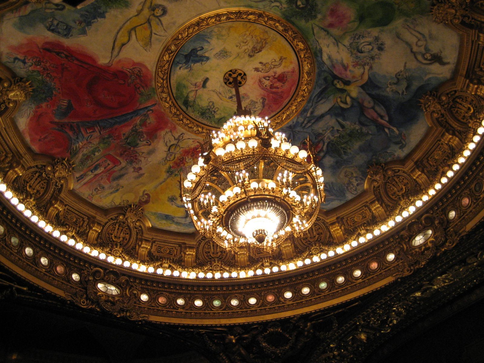 [opera+ceiling.jpg]