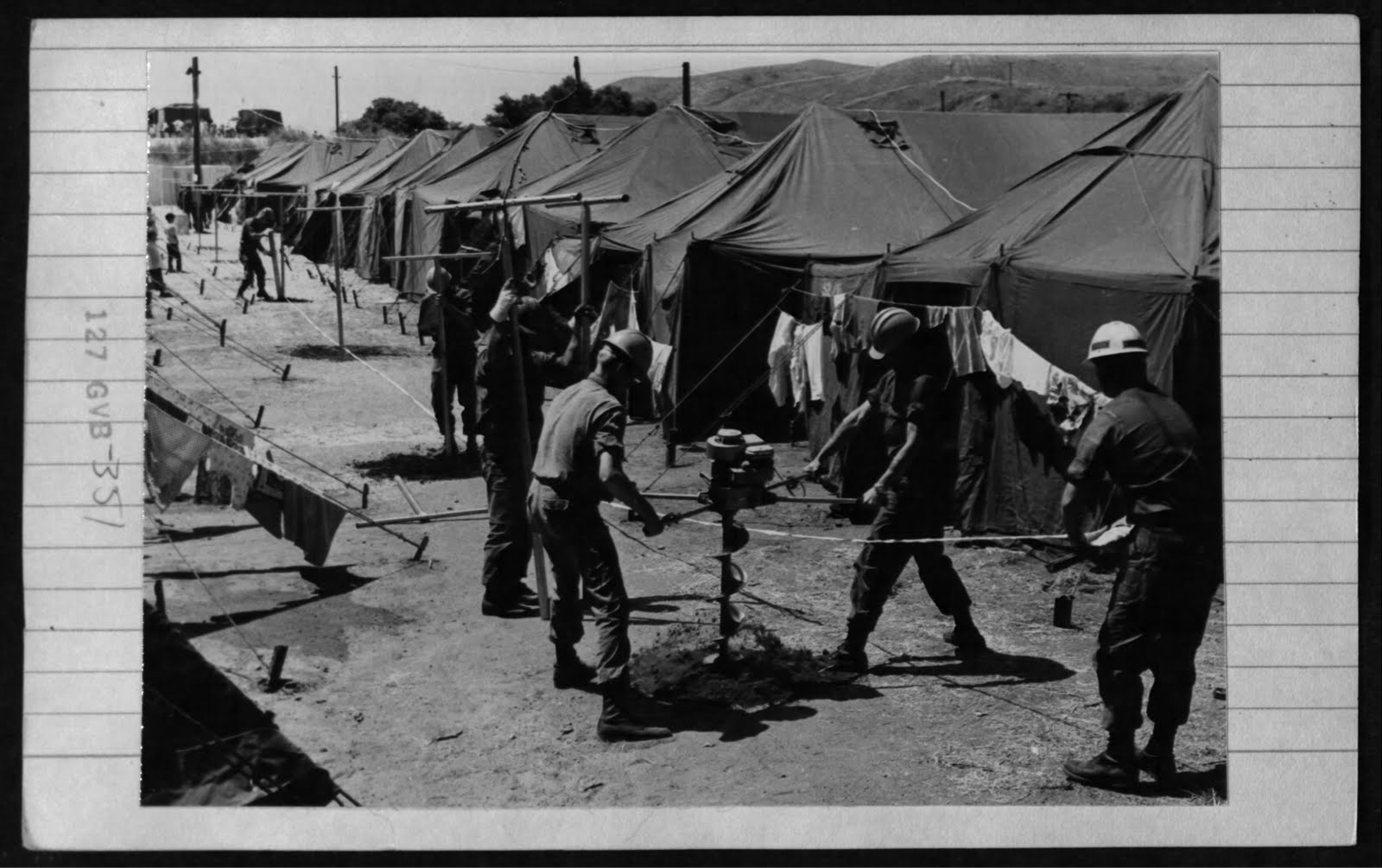 Sinh Hoạt Nha Kỹ Thuật Camp Pendleton 1975